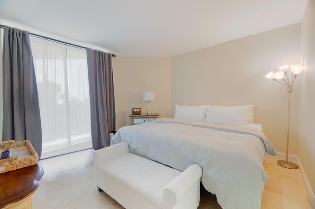 2565 S Ocean Boulevard 103N, Highland Beach, FL 33487