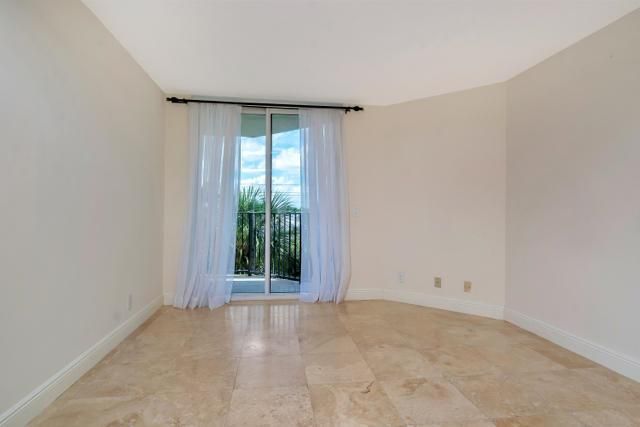 2565 S Ocean Boulevard 103N, Highland Beach, FL 33487