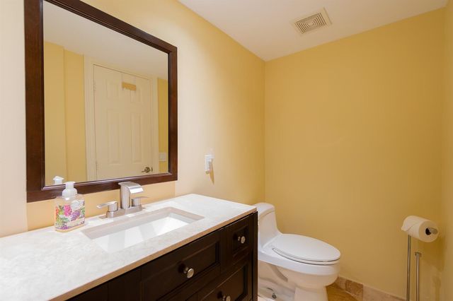2565 S Ocean Boulevard 103N, Highland Beach, FL 33487