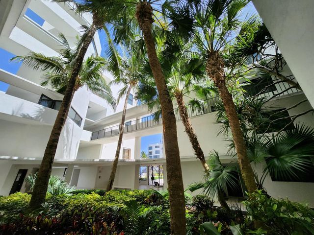 2565 S Ocean Boulevard 103N, Highland Beach, FL 33487
