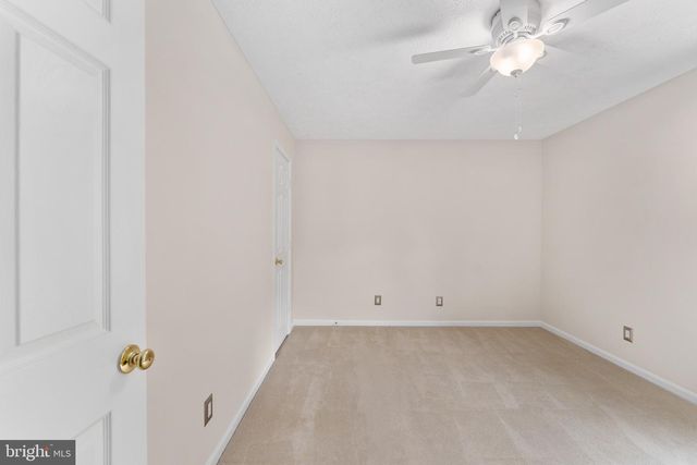 52 SAINT ROBERTS DR, Stafford, VA 22556
