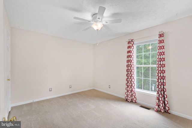 52 SAINT ROBERTS DR, Stafford, VA 22556