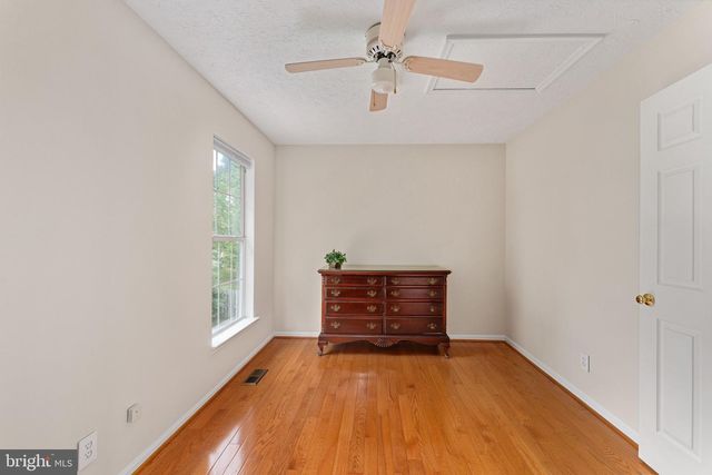 52 SAINT ROBERTS DR, Stafford, VA 22556