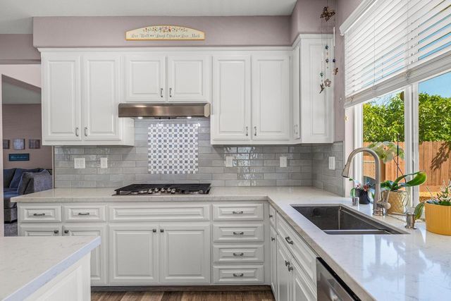 2868 Joleo Ct, Tracy, CA 95377