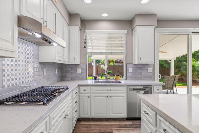 2868 Joleo Ct, Tracy, CA 95377