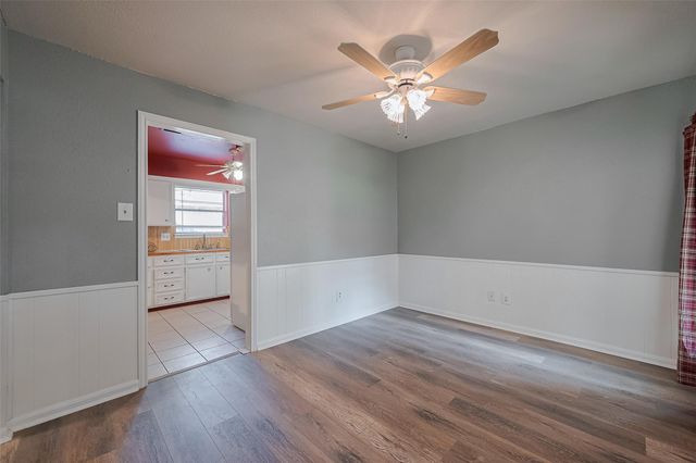 2762 Foliage Green Drive, Houston, TX 77339