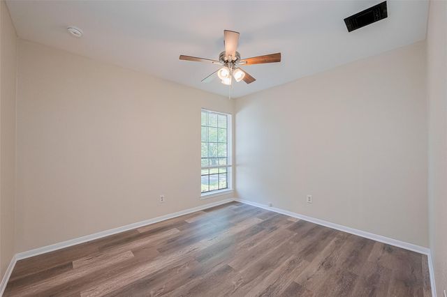 2762 Foliage Green Drive, Houston, TX 77339