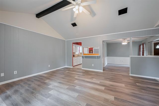 2762 Foliage Green Drive, Houston, TX 77339