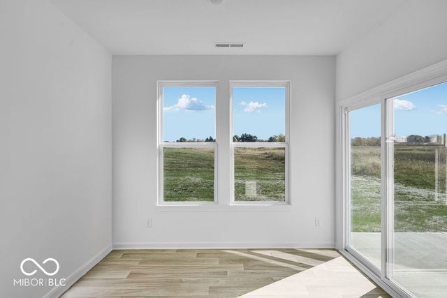 289 N Bur Oak Drive, Mooresville, IN 46158