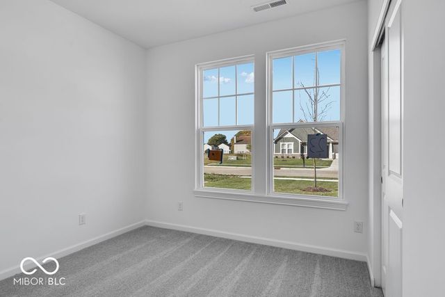 289 N Bur Oak Drive, Mooresville, IN 46158