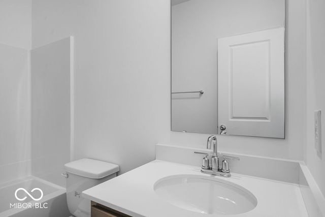 289 N Bur Oak Drive, Mooresville, IN 46158