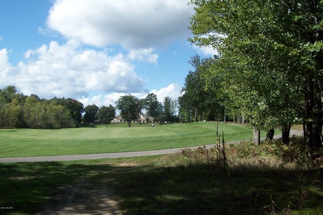 6511 Dublin Drive, Stanwood, MI 49346