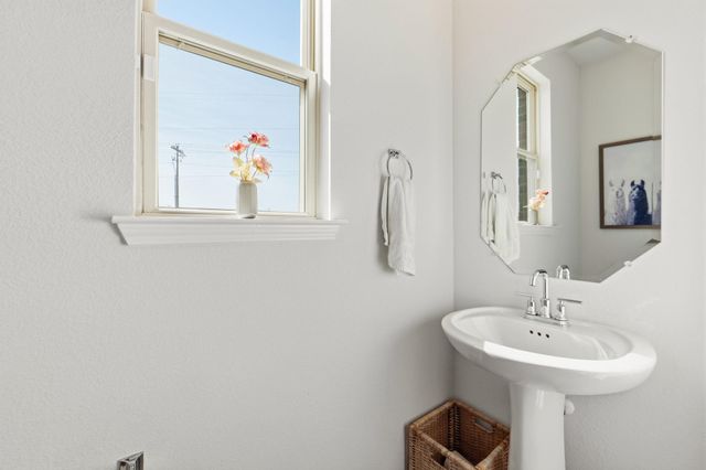 13500 Rosebud Isle DR, Austin, TX 78653