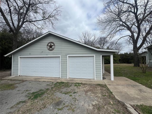4433 County Road 895, Princeton, TX 75407