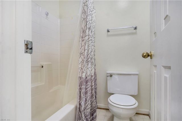 164 Corwin CIR, Hampton, VA 23666