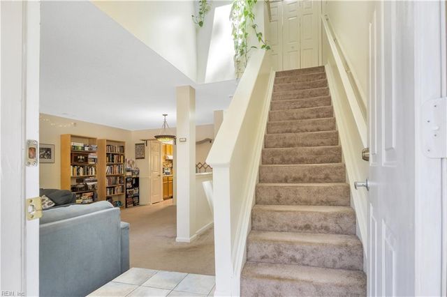 164 Corwin CIR, Hampton, VA 23666