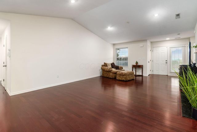 7030 Kinsale Lane, Powell, OH 43065