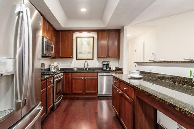 7030 Kinsale Lane, Powell, OH 43065