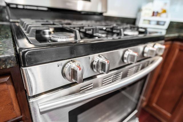 7030 Kinsale Lane, Powell, OH 43065