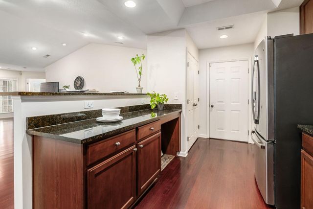 7030 Kinsale Lane, Powell, OH 43065