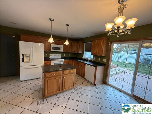 114 Kestrel Road, Luzerne, PA 18707