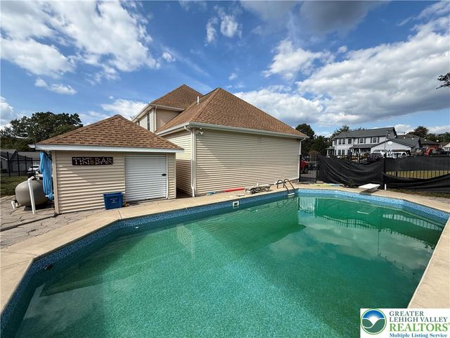 114 Kestrel Road, Luzerne, PA 18707