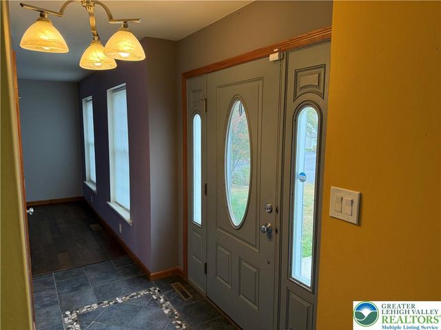 114 Kestrel Road, Luzerne, PA 18707