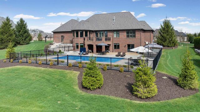 61657 Cotswold Drive, Washington Twp, MI 48094