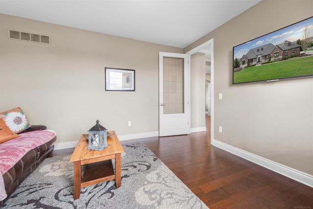 61657 Cotswold Drive, Washington Twp, MI 48094