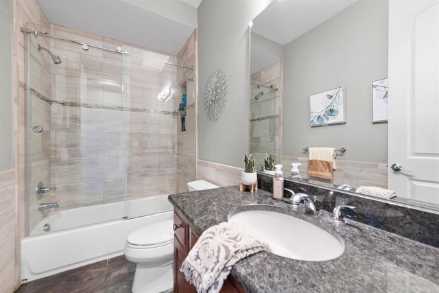 61657 Cotswold Drive, Washington Twp, MI 48094