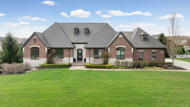 61657 Cotswold Drive, Washington Twp, MI 48094