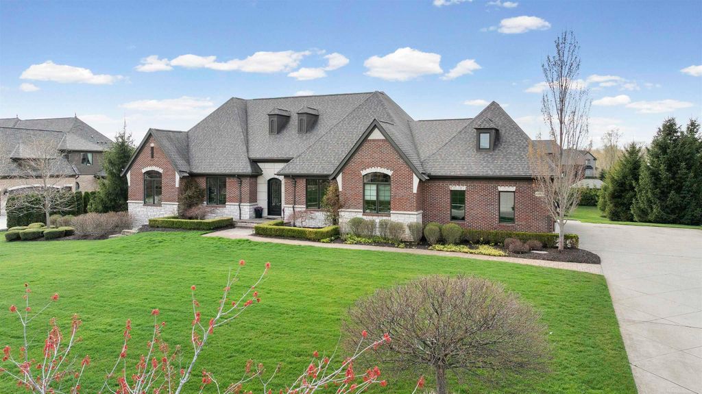 61657 Cotswold Drive, Washington Twp, MI 48094