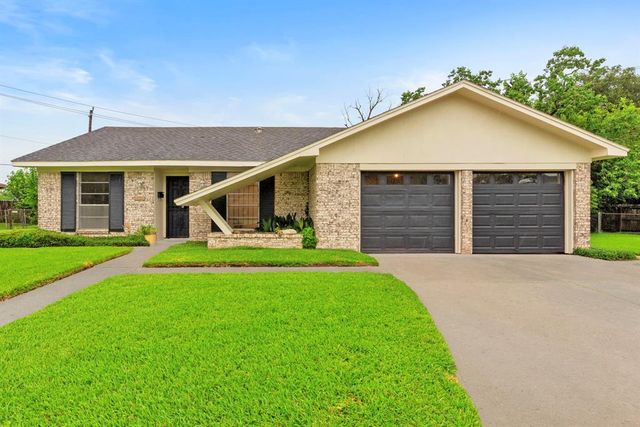 5107 Bungalow Lane, Houston, TX 77048