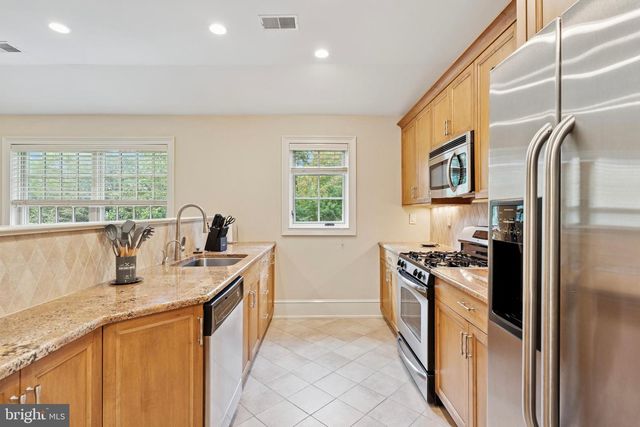 420 WILLIAMSON RD, Gladwyne, PA 19035