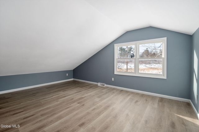 1000 Valentine Drive, Rotterdam, NY 12303