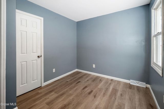 1000 Valentine Drive, Rotterdam, NY 12303