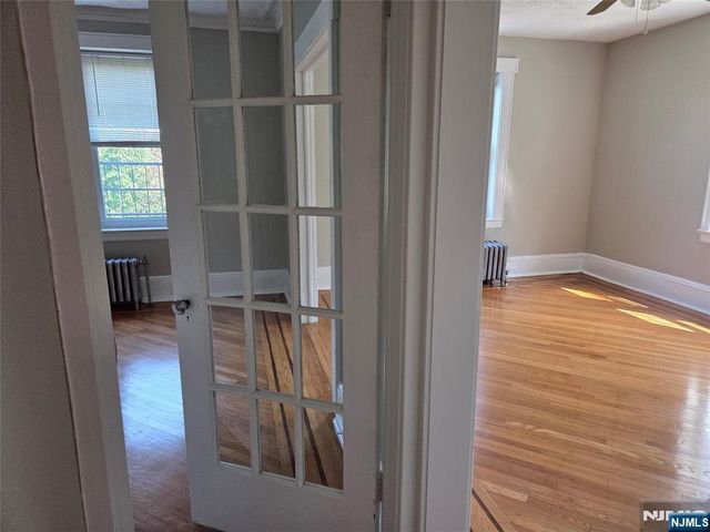 22 Seymour Street 6, Montclair, NJ 07042