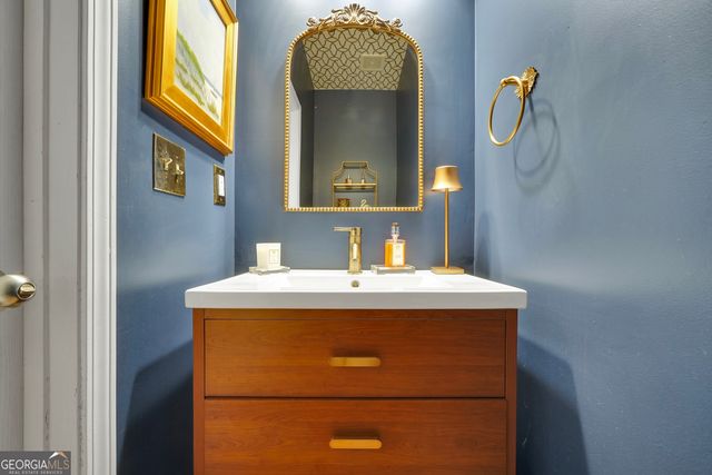 437 Trousseau Lane, Mcdonough, GA 30252