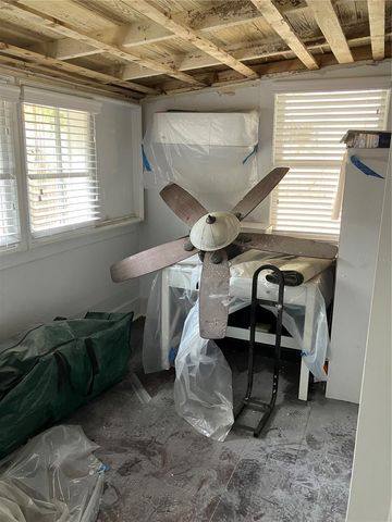 104 W 10TH STREET, Sanford, FL 32771