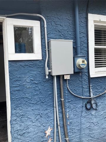 104 W 10TH STREET, Sanford, FL 32771
