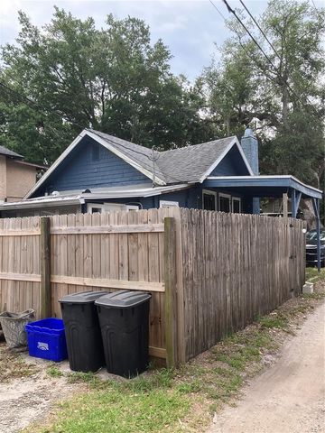 104 W 10TH STREET, Sanford, FL 32771
