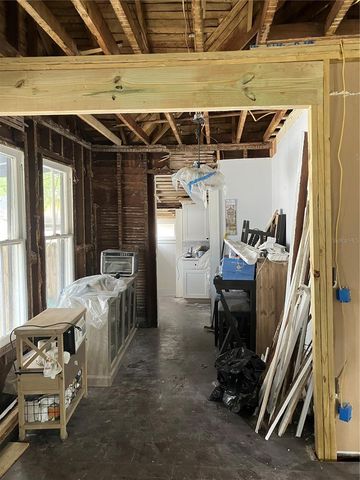 104 W 10TH STREET, Sanford, FL 32771