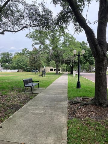 104 W 10TH STREET, Sanford, FL 32771