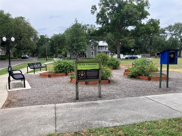 104 W 10TH STREET, Sanford, FL 32771