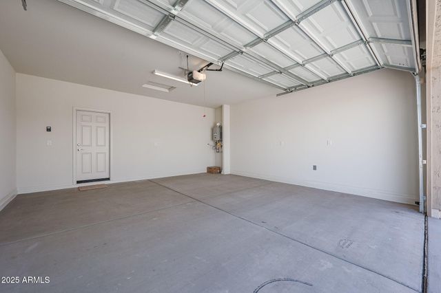 25345 N 172nd Drive, Surprise, AZ 85387