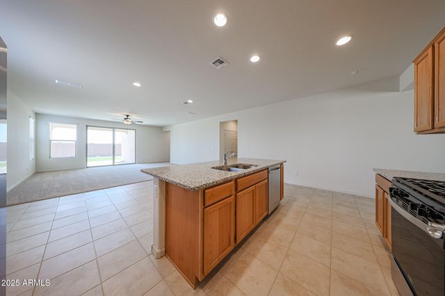 25345 N 172nd Drive, Surprise, AZ 85387
