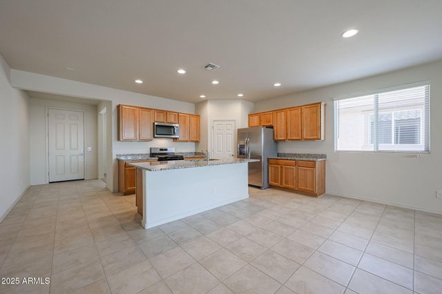 25345 N 172nd Drive, Surprise, AZ 85387
