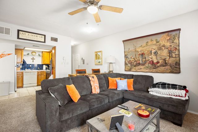 706 W 22nd ST 206, Austin, TX 78705
