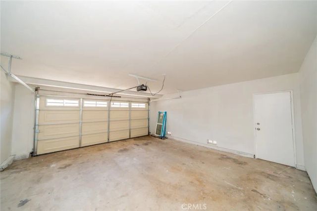 14015 Hillcrest, Fontana, CA 92337