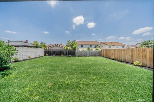 14015 Hillcrest, Fontana, CA 92337
